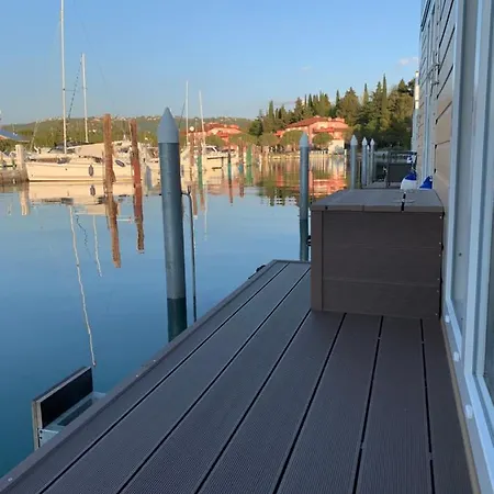 Holiday home Nalu Seahouse *